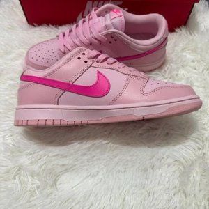 Nike dunk low triple pink women's size 8